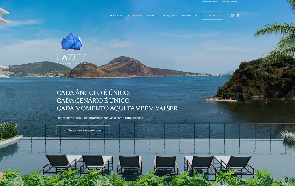 Lazuli Niterói home page: a rooftop pool deck overlooking the bay.